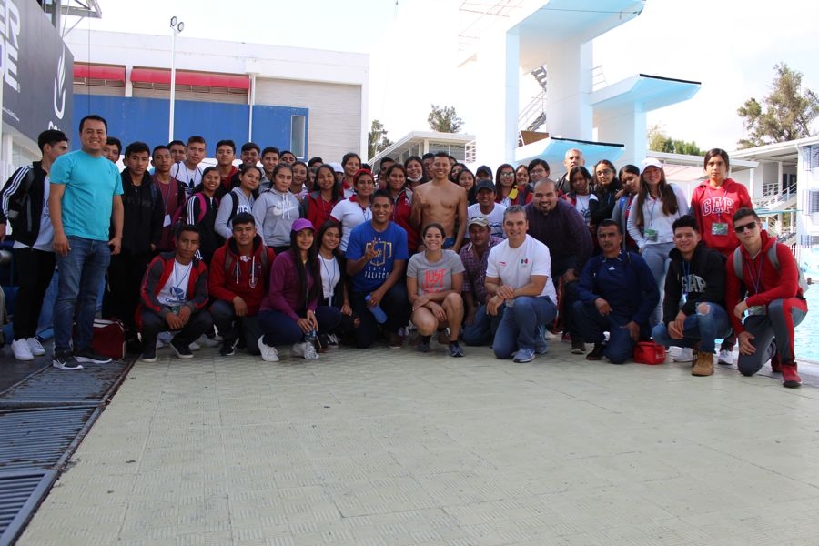 Setenta Estudiantes Zapotiltenses Visitan el CODE Jalisco