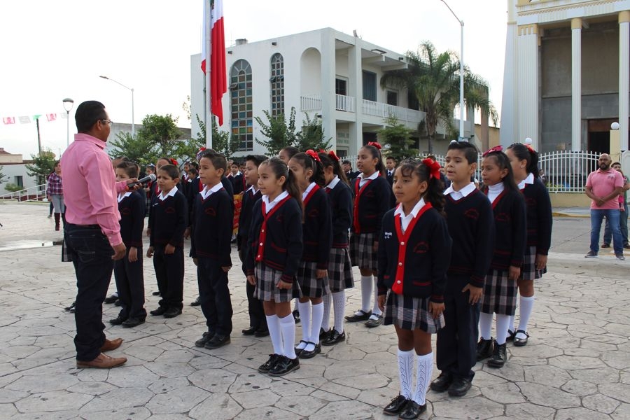 Realizan Acto Cívico en Conmemoración del “Día de los Niños Héroes”