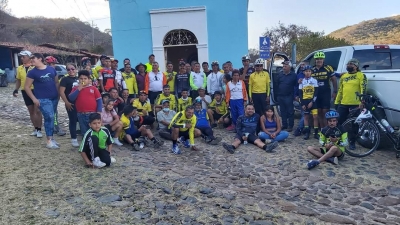 Ciclistas Zapotiltenses Realizaron una Ruta Peregrina Hacia Talpa