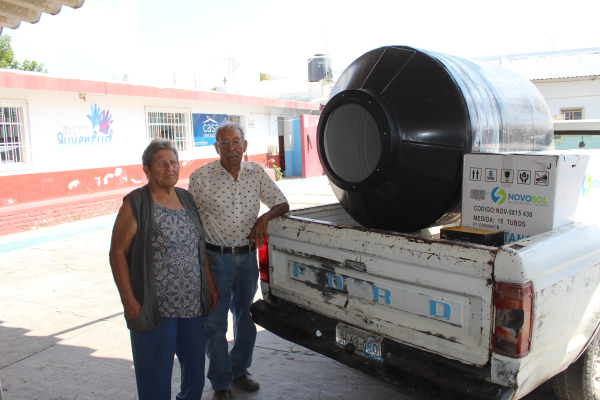 Entregan Paquetes Ambientales a familias de Zapotiltic