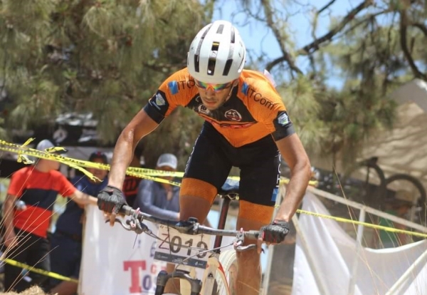 Luis Barajas Reyes Gana 5to. Lugar en Competencia Nacional de Ciclismo