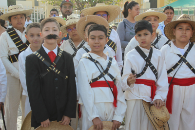 Conmemoran con Acto Cívico el día de la Revolución Mexicana.