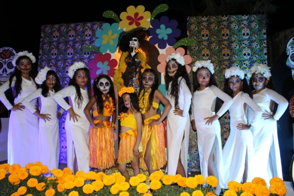 En Huescalapa celebran por primera vez el “Día de Muertos”