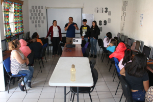 Inician niñas y niños “ Curso de Word ” en Zapotiltic.